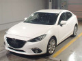 2014 Mazda Axela Hybrid