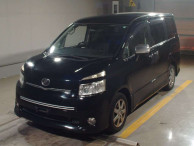 2009 Toyota Voxy