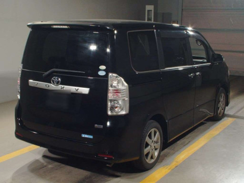 2009 Toyota Voxy ZRR70W[1]