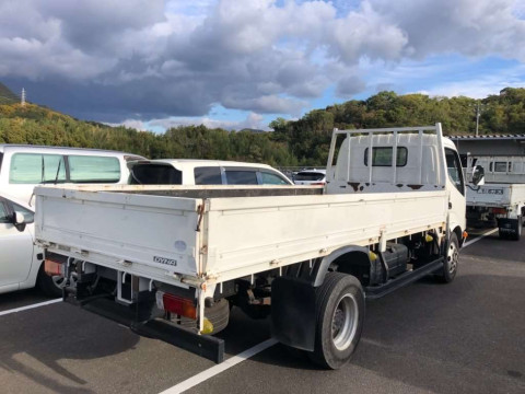 2011 Toyota Dyna Truck XZU344[1]