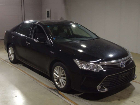 2015 Toyota Camry AVV50[2]