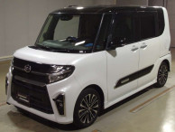 2020 Daihatsu Tanto Custom