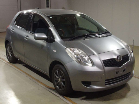 2007 Toyota Vitz SCP90[2]