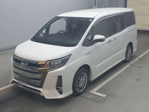 2018 Toyota Noah ZWR80W[0]