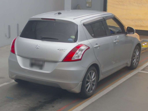 2013 Suzuki Swift ZC72S[1]