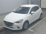 2015 Mazda Demio