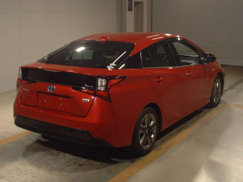 2019 Toyota Prius ZVW51[1]