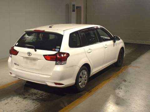 2016 Toyota Corolla Fielder NRE161G[1]