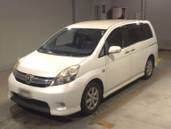 2012 Toyota Isis