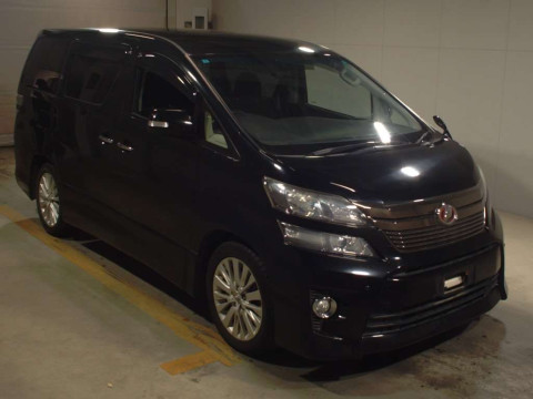 2013 Toyota Vellfire ANH20W[2]