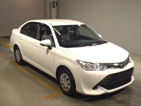 2015 Toyota Corolla Axio NRE160[2]