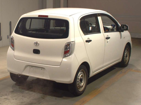 2015 Daihatsu Mira es LA300S[1]