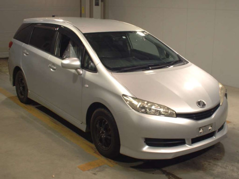 2010 Toyota Wish ZGE20G[2]