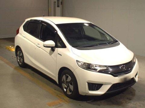 2014 Honda Fit Hybrid GP5[2]