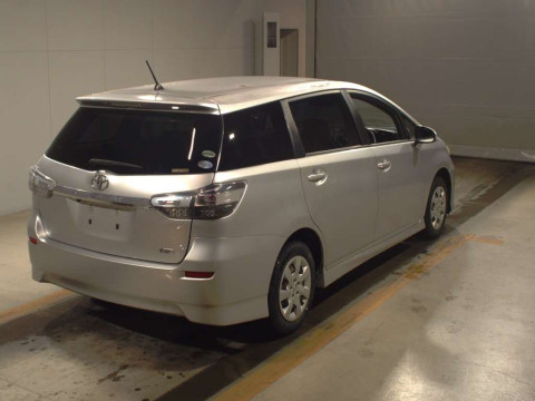 2013 Toyota Wish ZGE20G[1]