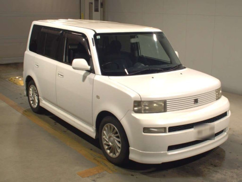 2005 Toyota bB NCP30[2]