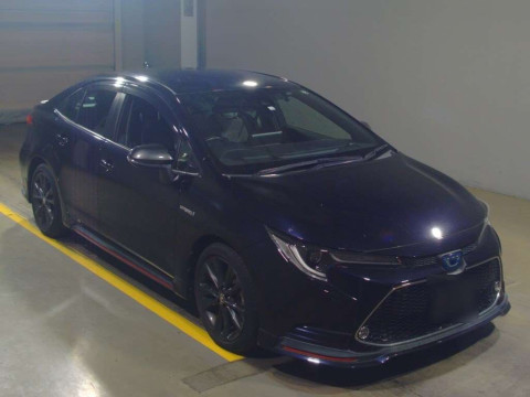 2020 Toyota Corolla Sedan ZWE211[2]