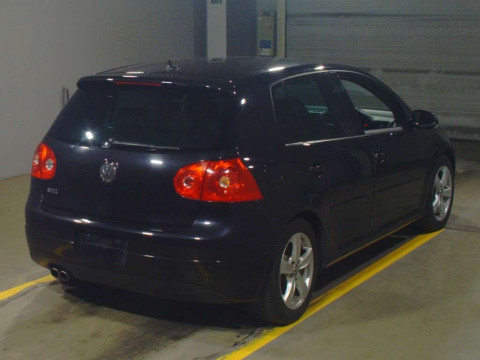 2007 Volkswagen Golf 1KAXX[1]