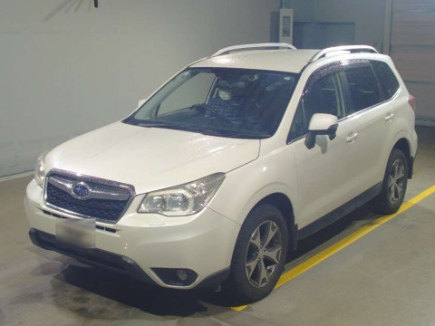 2014 Subaru Forester SJ5[0]