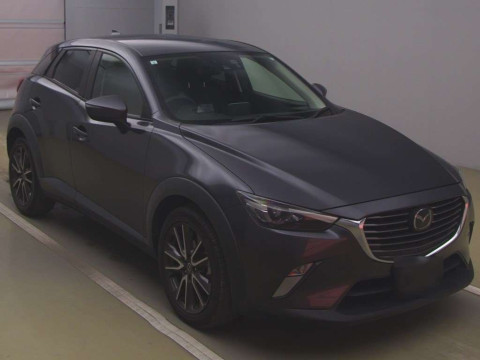 2015 Mazda CX-3 DK5FW[2]