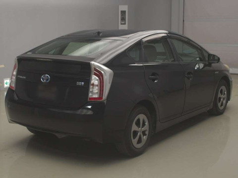 2012 Toyota Prius ZVW30[1]