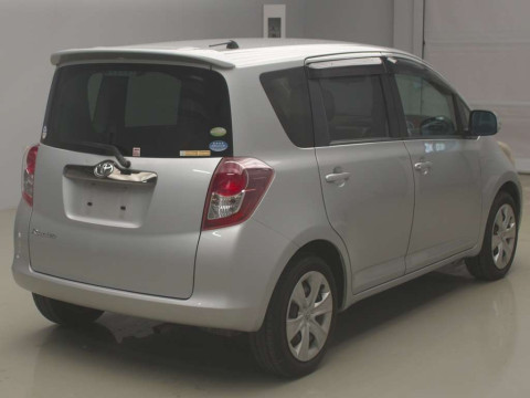 2010 Toyota Ractis NCP100[1]