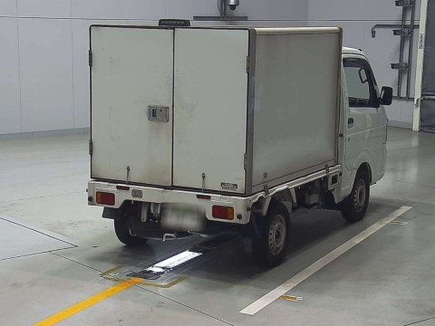 2018 Suzuki Carry Truck DA16T[1]