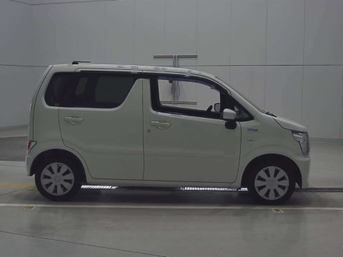 2019 Suzuki Wagon R MH55S[2]