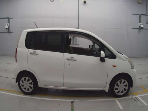 2012 Daihatsu Move LA100S[2]