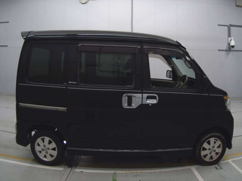 2012 Daihatsu Atrai Wagon S321G[2]