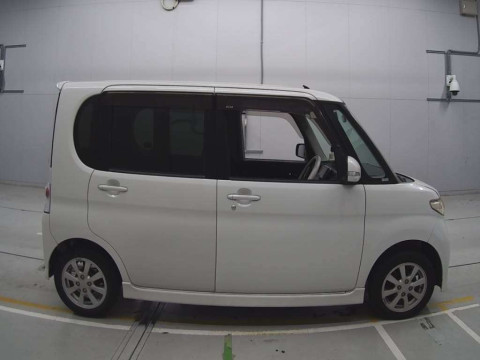 2008 Daihatsu Tanto L375S[2]