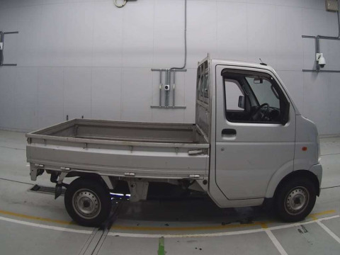 2013 Suzuki Carry Truck DA63T[2]