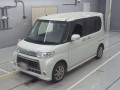 2011 Daihatsu Tanto