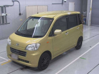 2010 Daihatsu Tanto exe