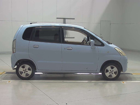 2005 Nissan Moco MG21S[2]