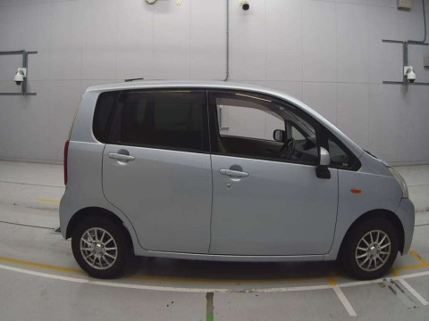 2012 Daihatsu Move LA100S[2]