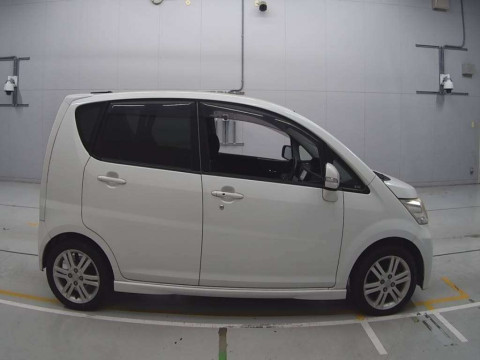 2010 Daihatsu Move L175S[2]