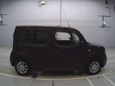 2016 Nissan Cube Z12[2]