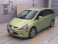 2004 Mitsubishi Grandis