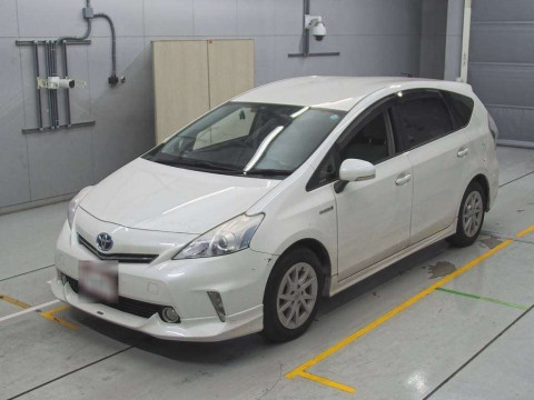 2012 Toyota Prius alpha ZVW41W[0]