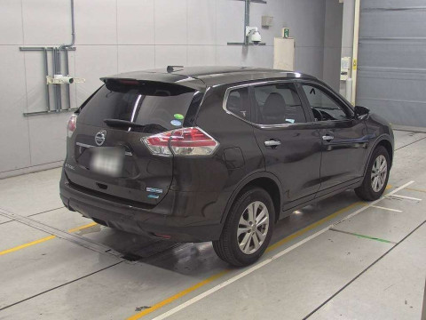 2015 Nissan X-Trail NT32[1]