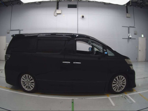 2012 Toyota Vellfire ANH20W[2]