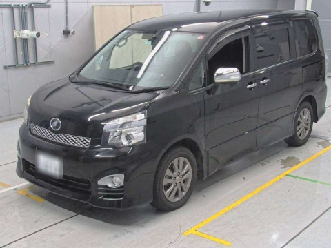 2010 Toyota Voxy ZRR70W[0]