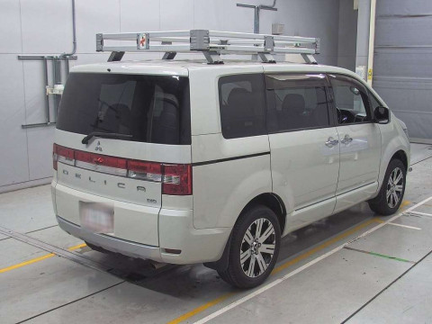 2015 Mitsubishi Delica D5 CV1W[1]