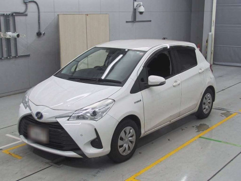 2019 Toyota Vitz NHP130[0]