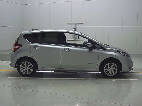 2019 Nissan Note HE12[2]