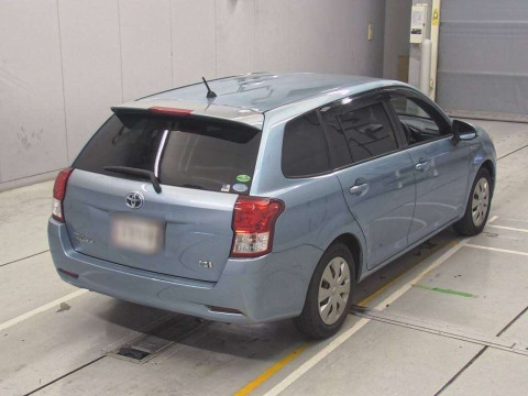 2013 Toyota Corolla Fielder NKE165G[1]