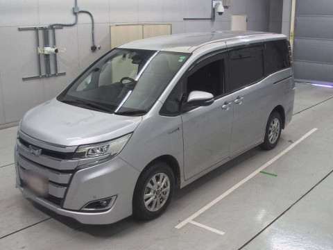 2017 Toyota Noah ZWR80G[0]