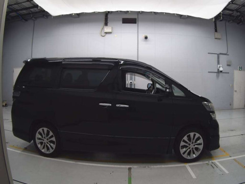 2010 Toyota Vellfire ANH20W[2]