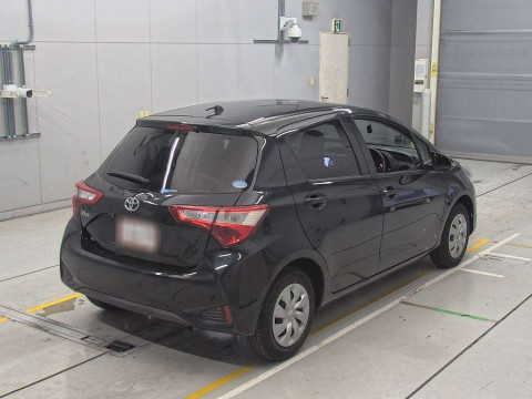 2018 Toyota Vitz KSP130[1]